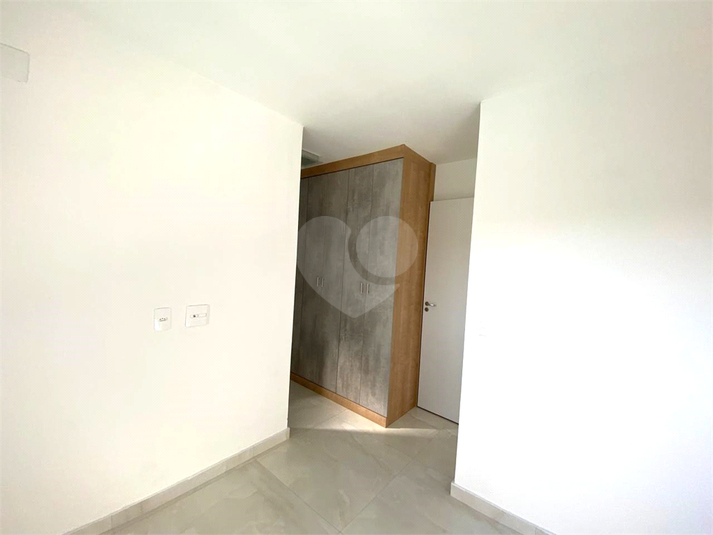 Foto REO1090418