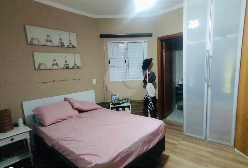Foto REO1090429