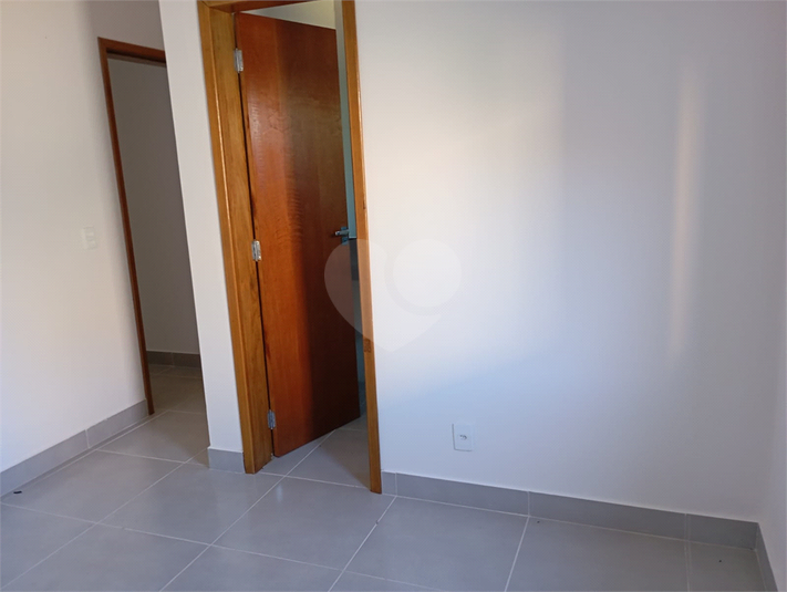 Foto REO1090455