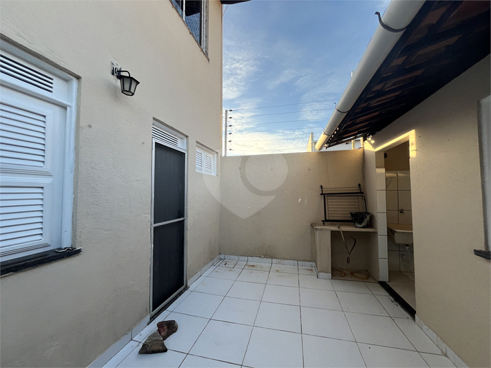 Foto REO1090459