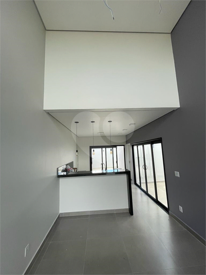 Foto REO1090464