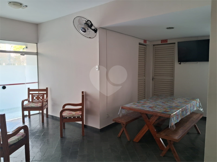 Foto REO1090466
