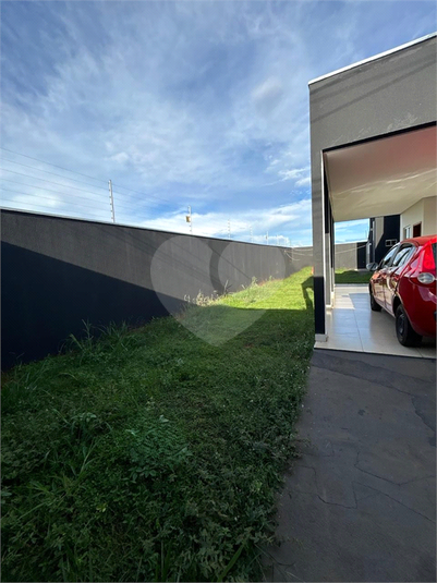 Foto REO1090475