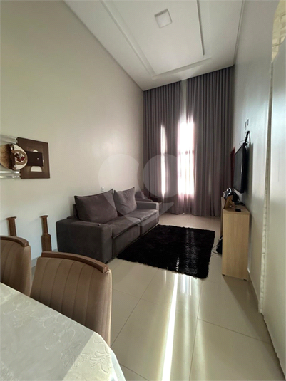 Foto REO1090475