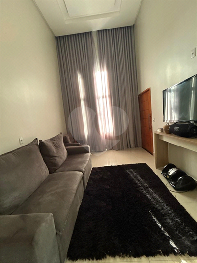 Foto REO1090475