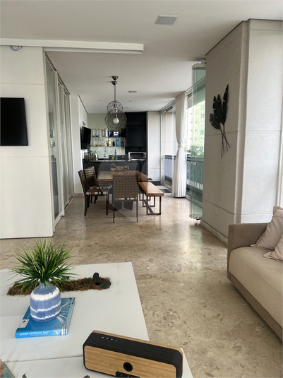 Foto REO1090480