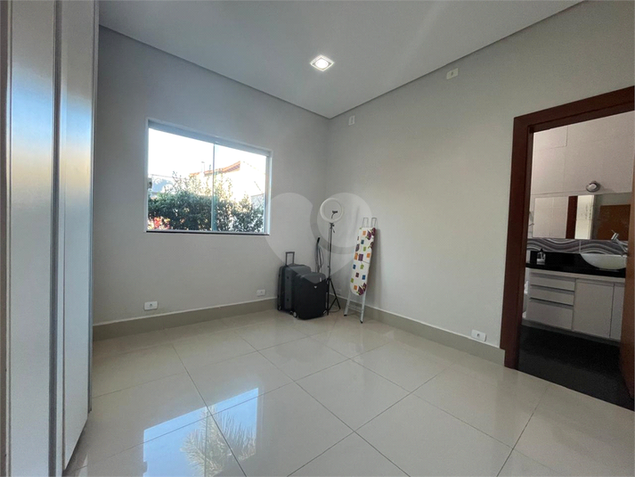 Foto REO1090488