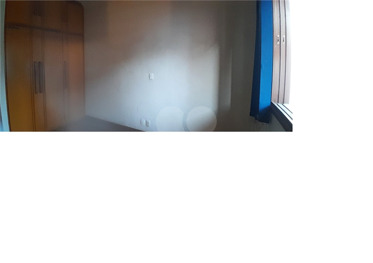 Foto REO1090495
