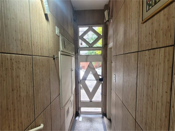 Foto REO1090498