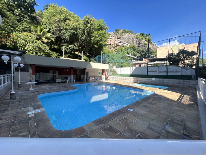 Foto REO1090533