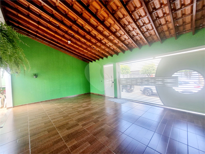 Foto REO1090541