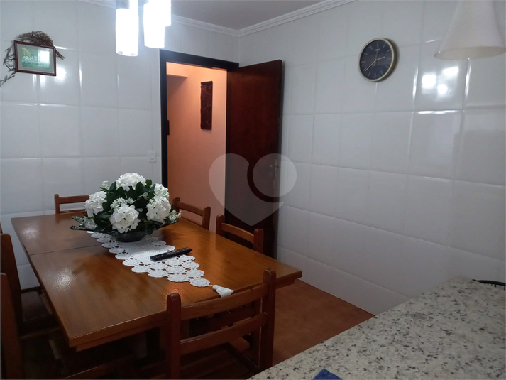 Foto REO1090549