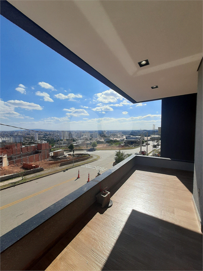 Foto REO1090578