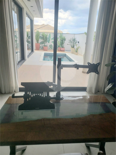 Foto REO1090656