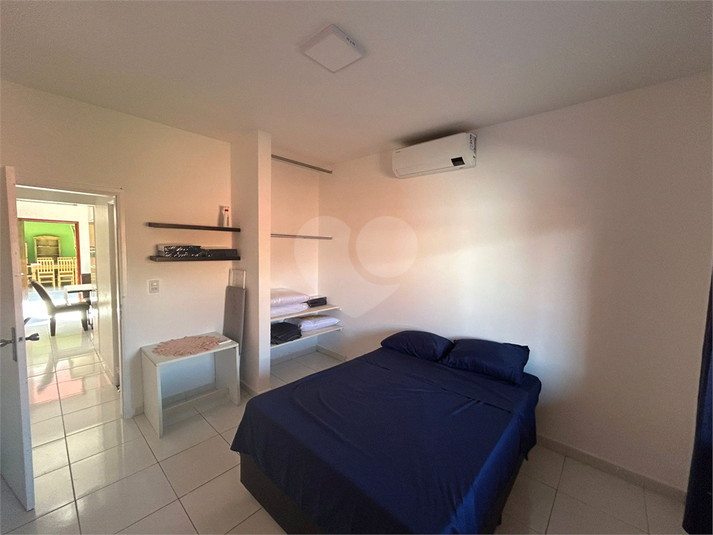 Foto REO1090667