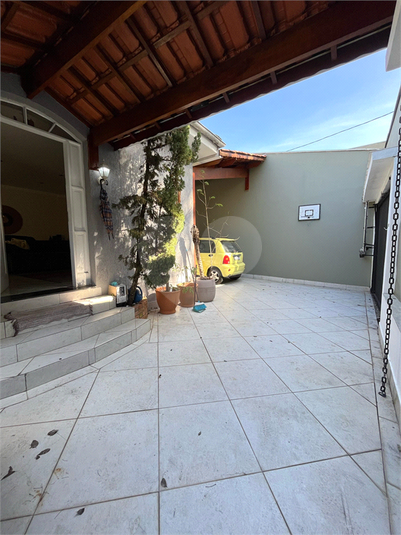 Foto REO1090681