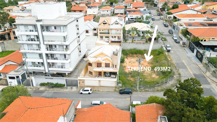 Foto REO1090700