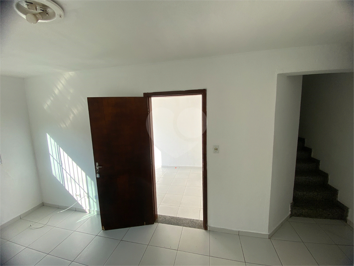 Foto REO1090761