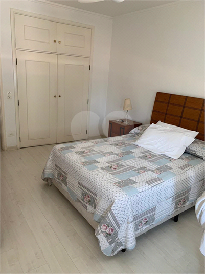 Foto REO1090779
