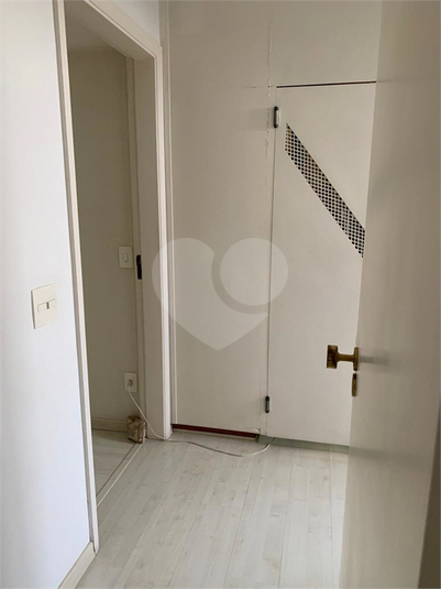 Foto REO1090779
