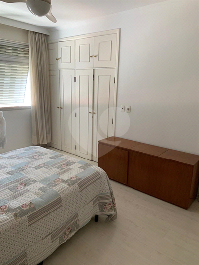 Foto REO1090779