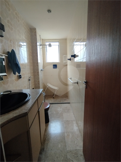 Foto REO1090787