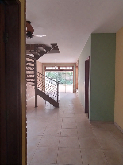 Foto REO1090803