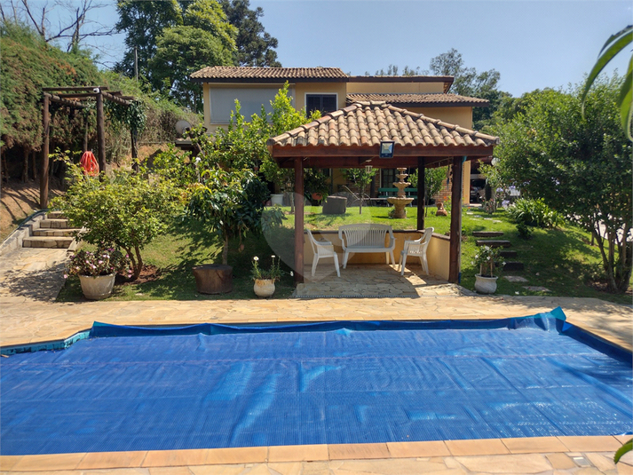 Foto REO1090810