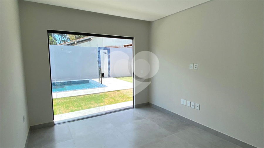 Foto REO1090840