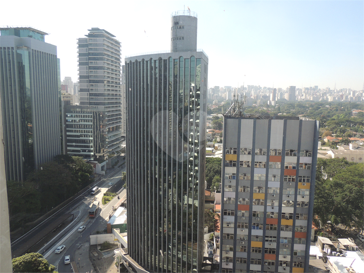 Foto REO1090841