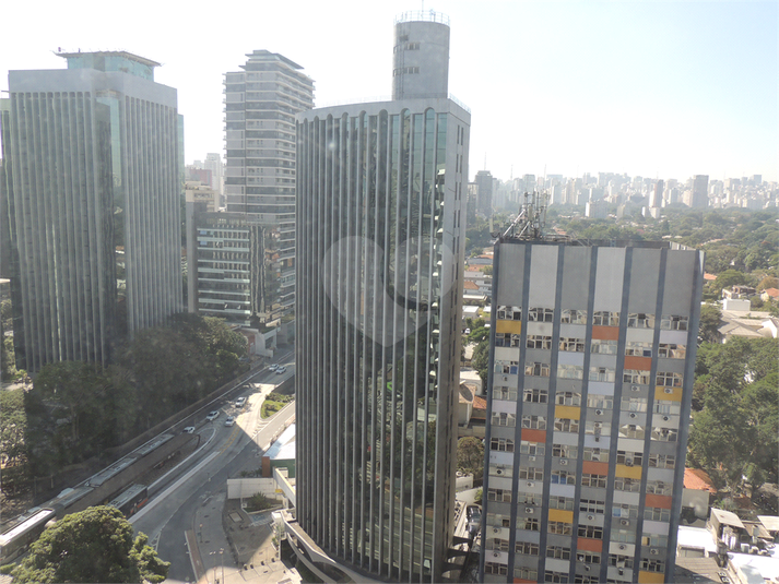 Foto REO1090841