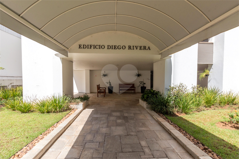 Foto REO1090846