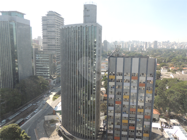 Foto REO1090850