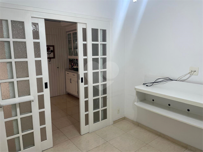 Foto REO1090853
