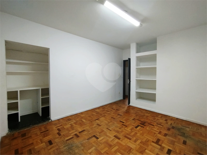 Foto REO1090865