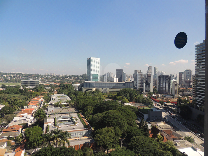 Foto REO1090869