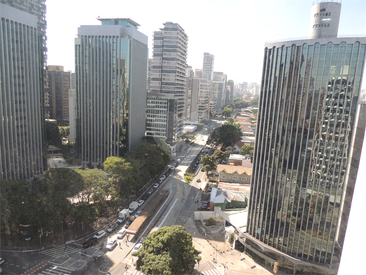 Foto REO1090869
