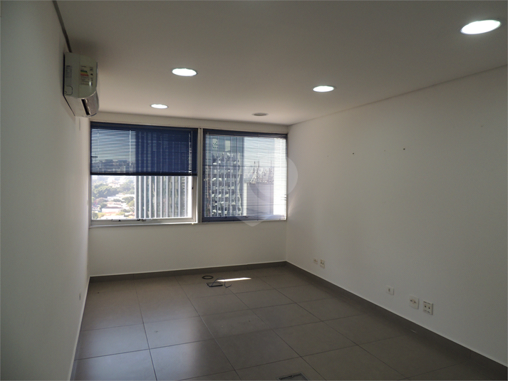 Foto REO1090869