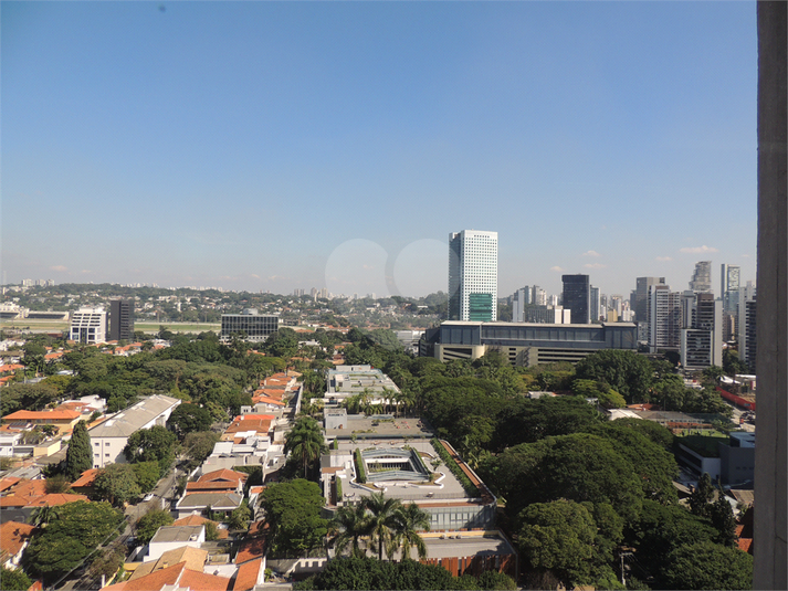 Foto REO1090869