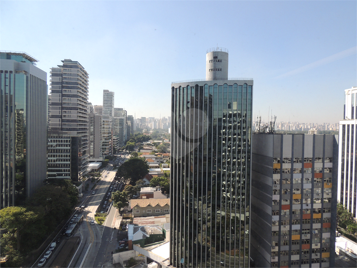 Foto REO1090869