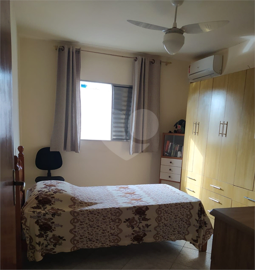 Foto REO1090965