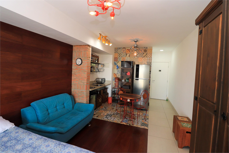 Foto REO1090966