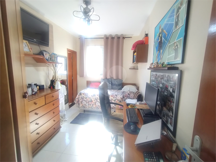 Foto REO1091002