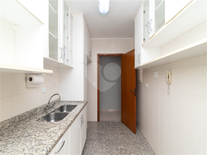Foto REO1091025