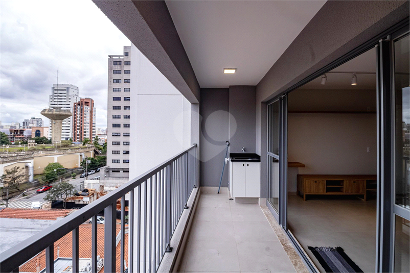 Foto REO1091034