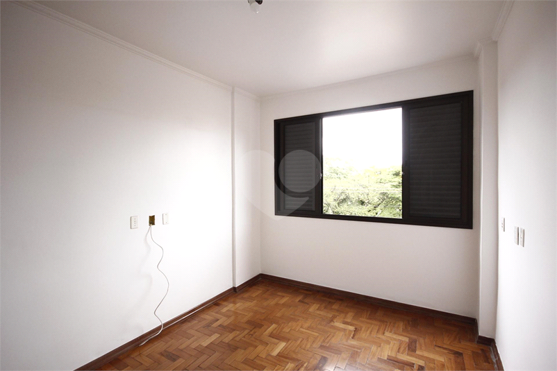Foto REO1091116
