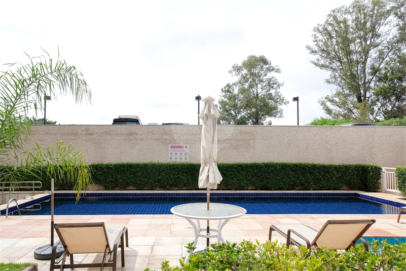 Foto REO1091149