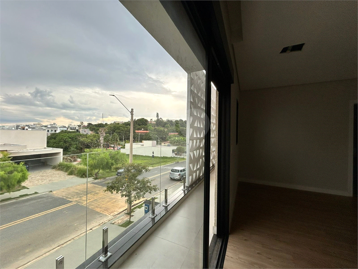 Foto REO1091338