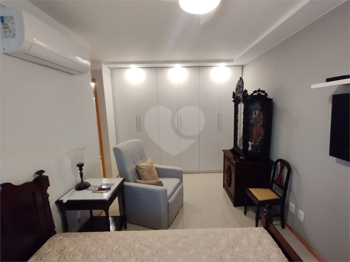 Foto REO1091385