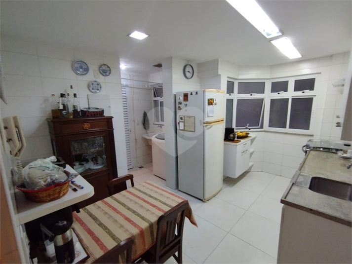 Foto REO1091385